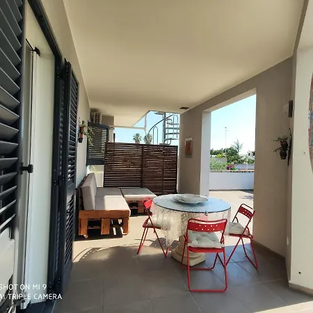 度假居 Casa Cicalella 莱切